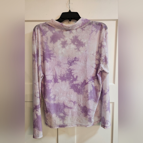 Love, Fire. Sheer long sleeve blouse with tank. Size 1X. Nwt - Picture 2 of 2